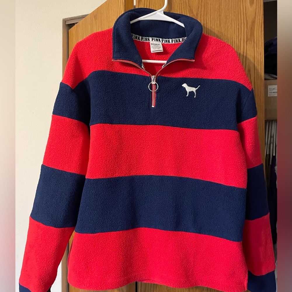 Victoria Secret PINK red and navy striped fleece in size Medium!
